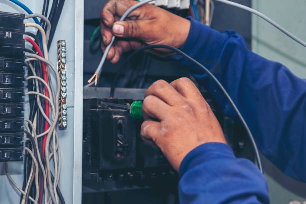 Best Affordable Emergency Electrician  in North Industry, OH
